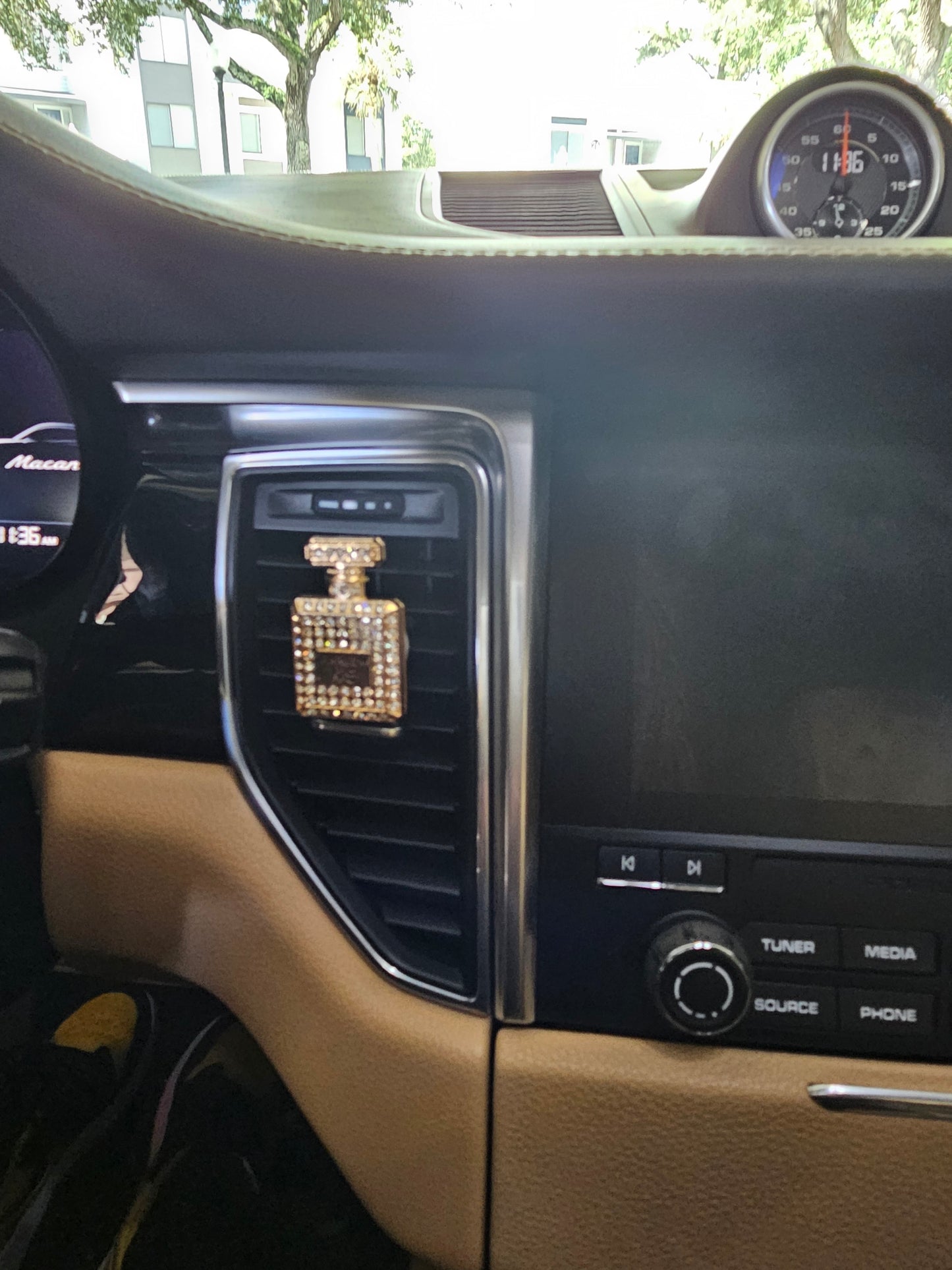 1 Piece Bling Perfume Bottle Car Air Vent Diffuser Clip