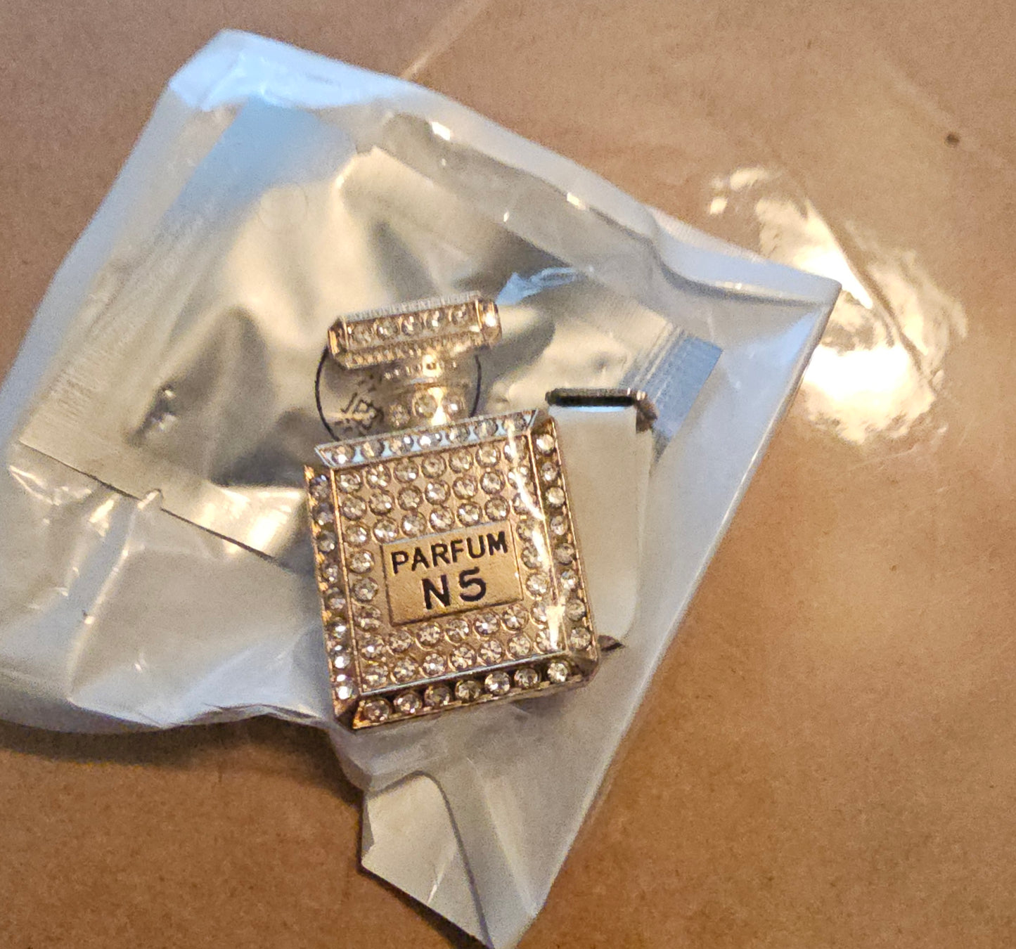1 Piece Bling Perfume Bottle Car Air Vent Diffuser Clip